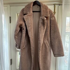 ALO Yoga Women's Cozy Pink/Tan Oversized Sherpa Trench Jacket